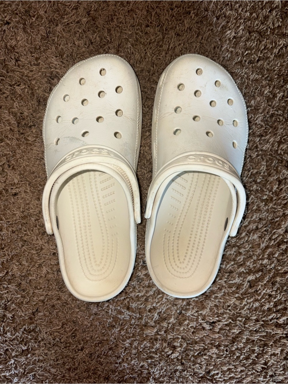 Women’s/Men’s White Casual Crocs Shoes M-8 W-10